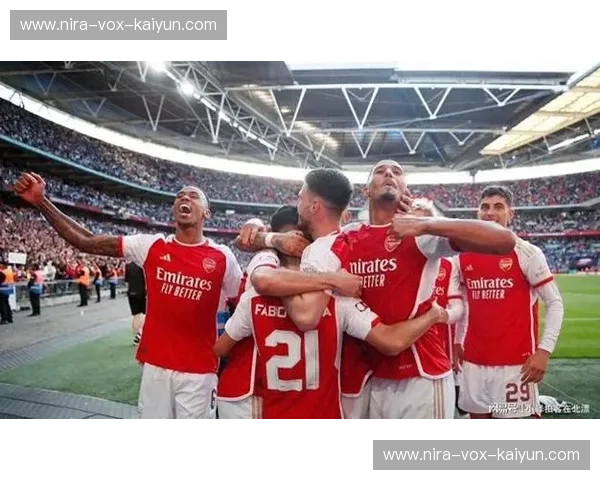 红色荣耀与莱茵往事：当利物浦遇上门兴，那是足球最初的情书